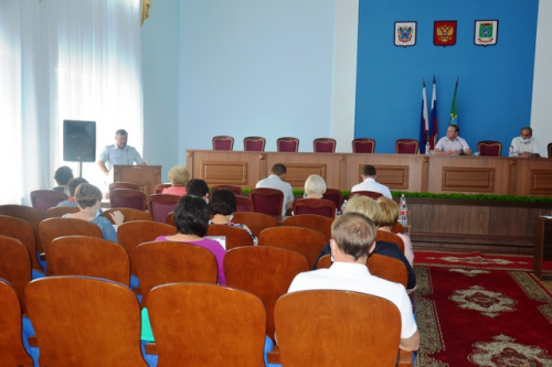 Депутаты заслушали отчет о работе полиции 