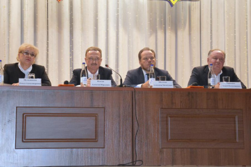 Исполнение наказов избирателей – это приоритетная задача исполнительной, законодательной и муниципальной ветвей власти