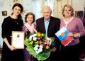 Семье Ходаковых в честь 60-летия совместной жизни вручен Приветственный адрес Губернатора Ростовской области