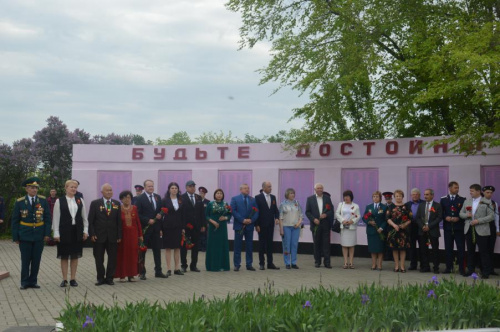 Депутаты приняли участие в торжественных мероприятиях Дня Победы