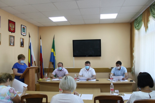 Работа постоянных комиссий