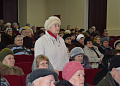 Глава района Ольга Мельникова и министр труда и социального развития Ростовской области Елена Елисеева ответили на вопросы жителей поселка Шолоховский
