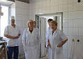 «Решением проблем сферы здравоохранения нужно заниматься поэтапно», – отметила Глава района Ольга Мельникова в ходе осмотра стационарных отделений Центральной районной больницы